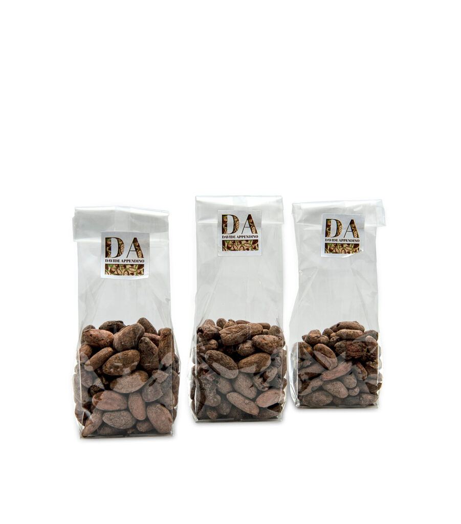 Roasted cocoa beans Shop Davide Appendino